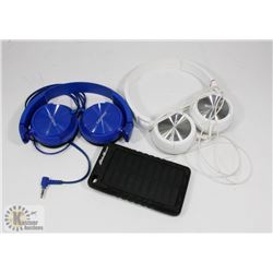 FLAT WITH 2 SETS EARPHONES AND EDDIE BAUER POWER