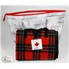 Image 1 : NEW CANADA BEACH TOTE WITH BLANKET