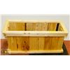 Image 1 : 27"X11"X12" STAINED PINE PLANTER