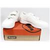 Image 1 : NEW LADIES SZ 6 WHITE SHOES
