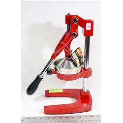 NEW HEAVY DUTY CAST IRON CITRUS JUICER.