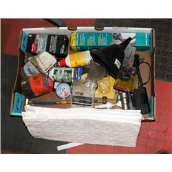 LARGE FLAT W/AUTOMOTIVE SHOP/GARAGE