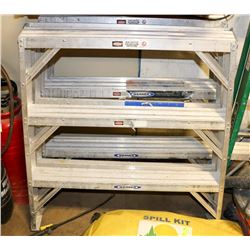 WERNER 3' STEP LADDER