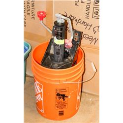 LOT OF TWO TRAILER JACKS