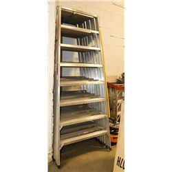 NEW STURDY ALUMINUM 8FT EXTRA WIDE LADDER.