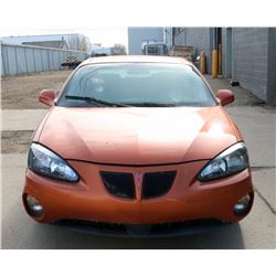 UNRESERVED! 2005 PONTIAC GRAND PRIX