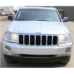 UNRESERVED! 2005 JEEP GRAND CHEROKEE LIMITED 4WD
