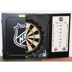 NHL DARTBOARD WITH DARTS AND FLIGHTS