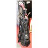 Image 1 : SET OF TAYLORMADE GOLF CLUBS WITH BAG.