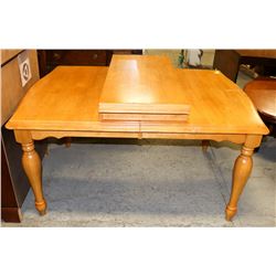 RECTANGULAR OAK TABLE WITH 18" LEAF AND 4 LEGS
