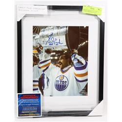 FRAMED GRANT FUHR STANLEY CUP AUTOGRAPHED PHOTO.