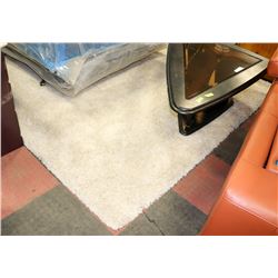8X12 SHAG AREA CARPET.