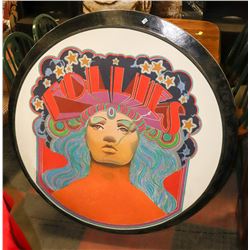 COLLECTIBLE ROUND FOLLIES WALL HANGING