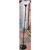 Image 1 : 5' TORCHIERE LAMP