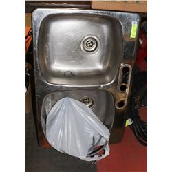 STAINLESS STEEL 2 COMPARTMENT SINK.