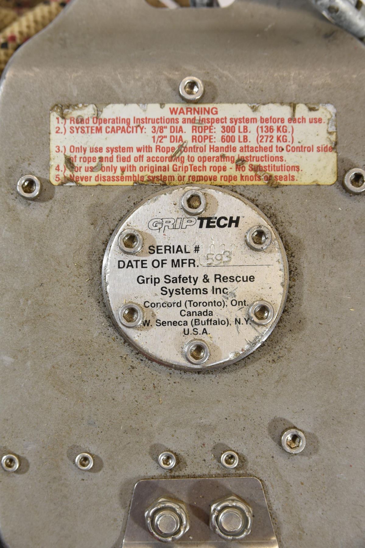 Grip Tec Hoist & Rescue System - Landsborough Auctions