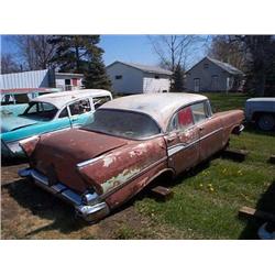 1957 CHEVROLET 4DR HARDTOP BELAIR-PARTS=PROJECT- 