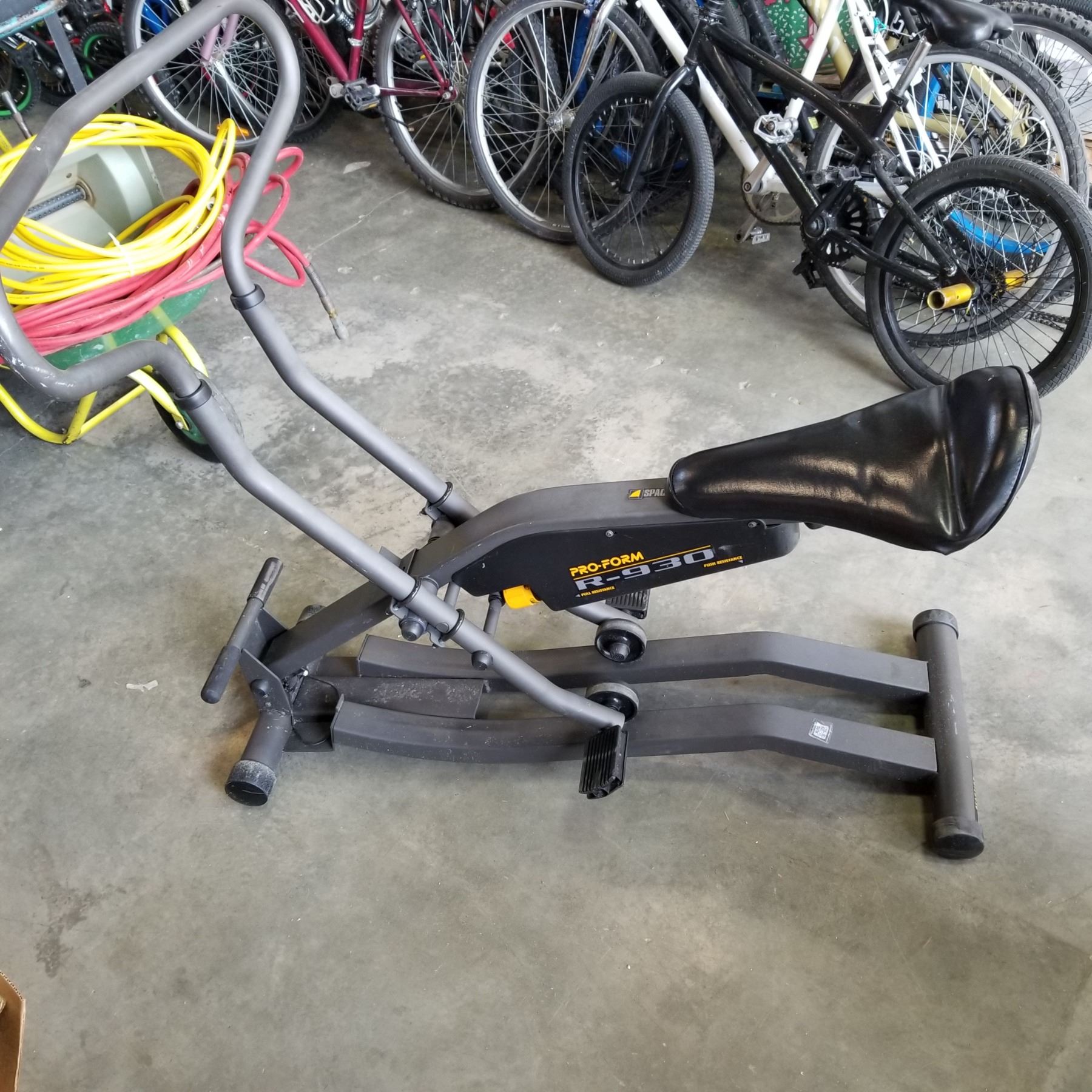 Proform R930 Exerciser PROFORM R 930 EXERCISE MACHINE - Big Valley Auction