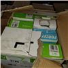 Image 2 : 2 BOXES OF RUBBER GLOVES