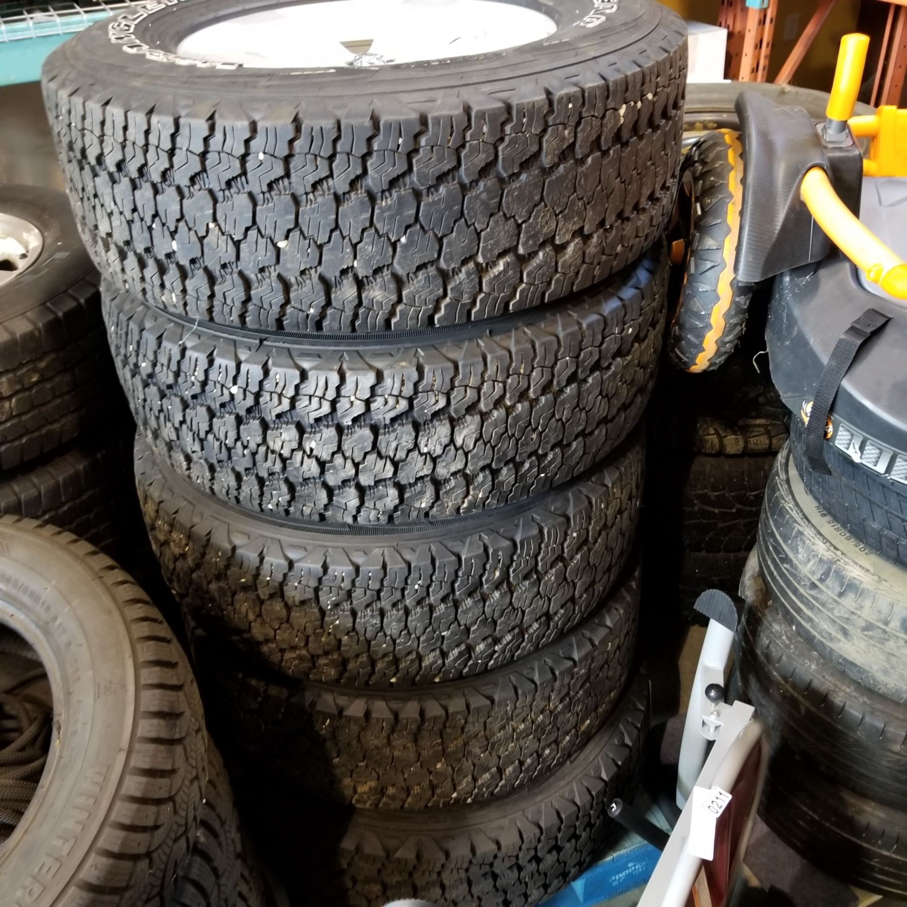 SET OF 5 GOODYEAR WRANGLER LT 265/ 70 R17 TIRES Big Valley Auction