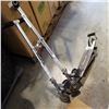 Image 1 : 2 RAZOR SCOOTERS