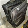 Image 2 : 3 PIECE LUGGAGE SET
