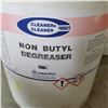 Image 2 : 4 20L PAILS - 2 NON-BUTYL DEGREASER, 1 PINE CLEANER DETERGENT, AND 1 GENERAL PURPOSE CLEANER