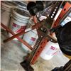 Image 1 : HEAVY DUTY JACKALL