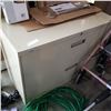 Image 1 : 2 DRAWER LATERAL FILING CABINET