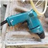 Image 2 : MAKITA ELECTRIC DRILL