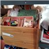 Image 1 : VINTAGE PORCELAIN DOLLS AND ESTATE GOODS