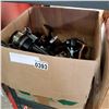 Image 1 : BOX OF FISHING REELS