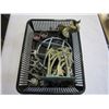 Image 3 : TRAY OF BRASS AND PEWTER FIGURES