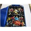 Image 2 : STARTREK CASE W/ 13 FIGURES AND ACCESSORIES