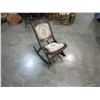 Image 1 : FOLDING ANTIQUE ROCKER