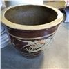 Image 2 : LARGE CERAMIC PLANTER
