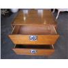 Image 2 : 2 DRAWER OAK NIGHTSTAND