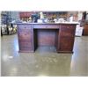 Image 2 : NEW SOLID MAPLE 7 DRAWER OFFICE DESK, FINISHED BACK, DOVETAILED DRAWERS, EXTENSION DRAWER GLIDES, AN