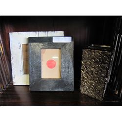 2 NEW WOODEN PICTURE FRAMES AND DESIGNER CERAMIC VASE