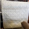 Image 1 : KINGSIZE BEAUTY REST RECHARGE TIGHT TOP MATTRESS