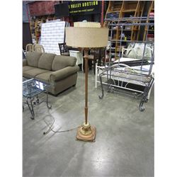 VINTAGE TRI LIGHT FLOOR LAMP