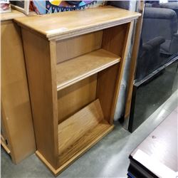 OAK BOOKSHELF 4FT TALL