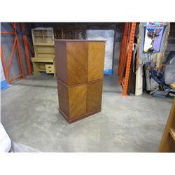 4 DOOR MODERN CABINET