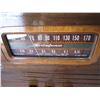 Image 2 : VINTAGE WESTINGHOUSE RADIO
