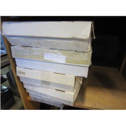 4 BOXES OF SPORTS CARDS