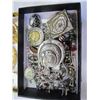 Image 2 : TRAY OF GOLD TONE AND TRAY OF SILVER TONE JEWELLERY