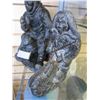 Image 3 : 2 INUIT FIGURES