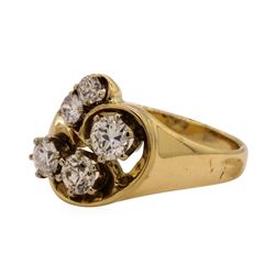 0.85 ctw Diamond Ring - 14KT Yellow Gold