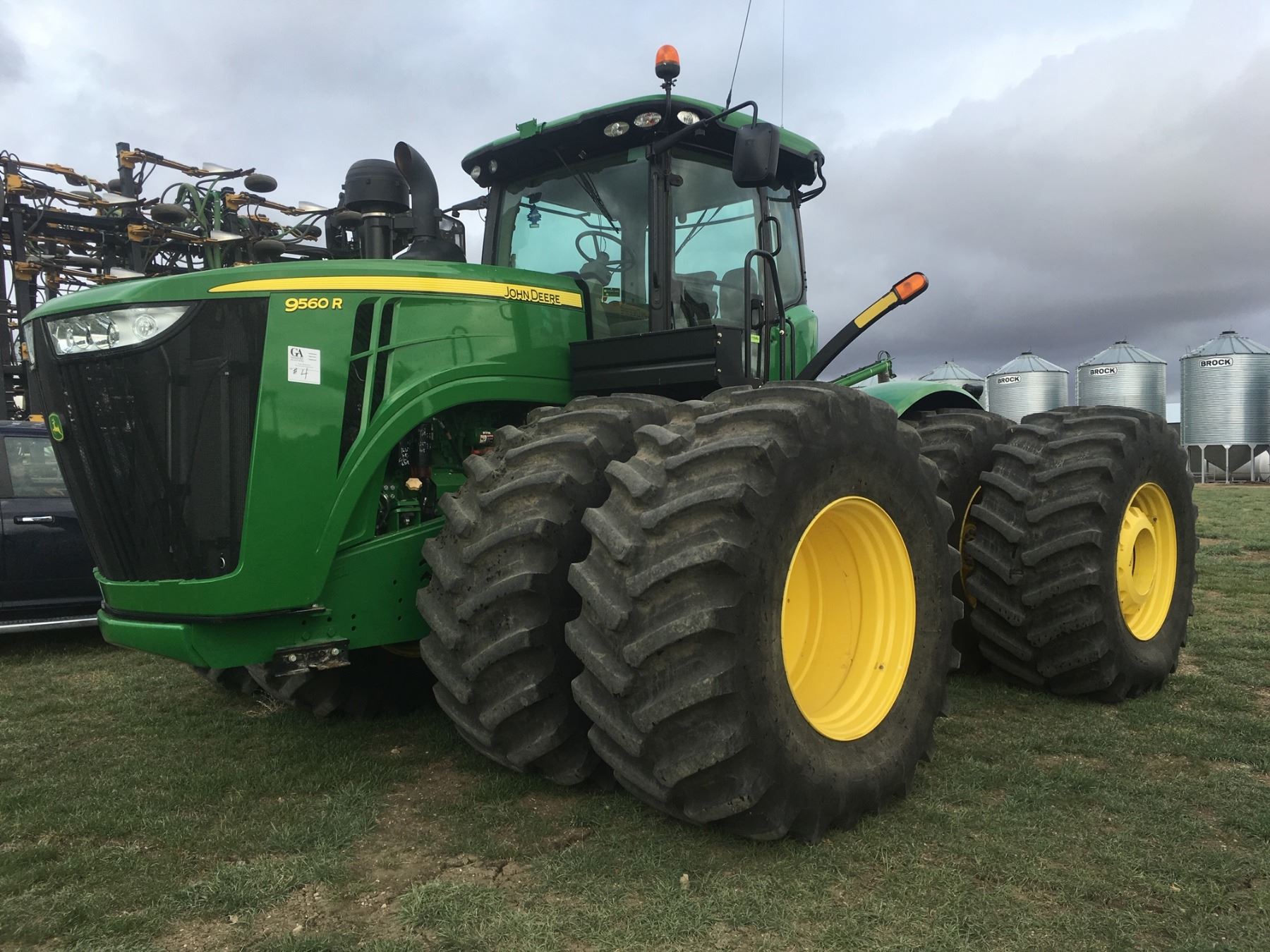 2013 John Deere 9560 R four wheel drive tractor. PREMIUM CONDITION