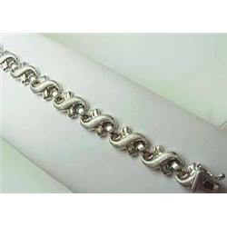 14kt white gold "X" bracelet 9.4gr